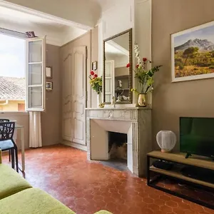 Appartement Anis Furnished Flat, Aix-en-Provence